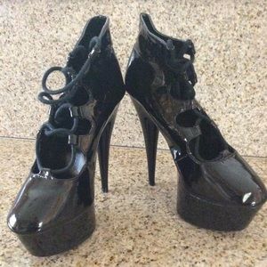 ELLIE Stiletto heel women’s shoes size 8 NEW